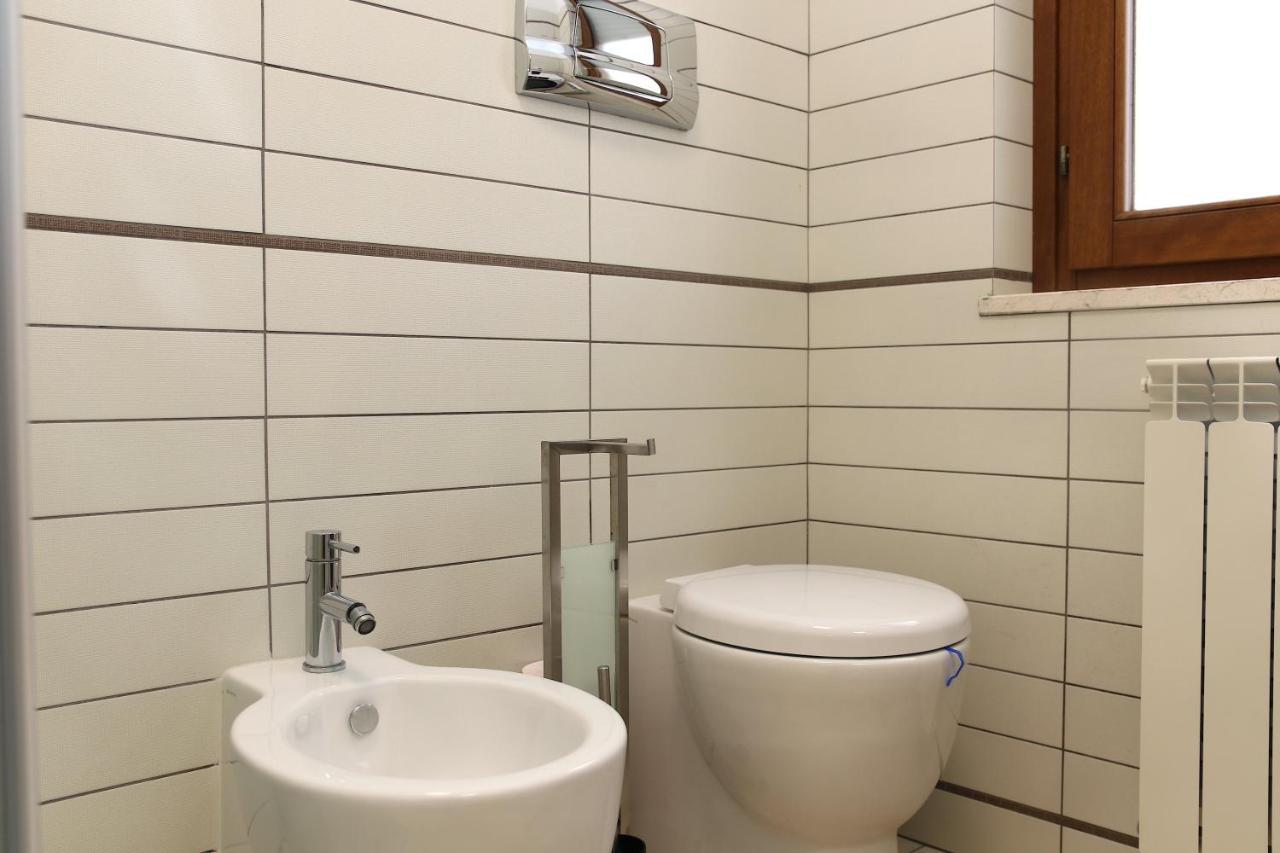 Appartement Comfy Living! Renovated 2 At Ambra Apartments-lift-secure Parking-great Area! Olbia